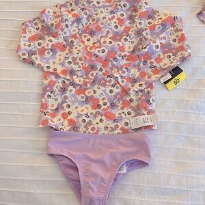 Baby gap 2 piece rash guard and bikini bottom 5t BNWT